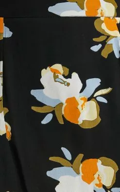 Rue Stiic - Patti Mini Skirt In Marigold Floral 19 Rue Stiic - Patti Mini Skirt In Marigold Floral -Showpo Shop 28.10.2021 Kieran x Evette x Stas8051