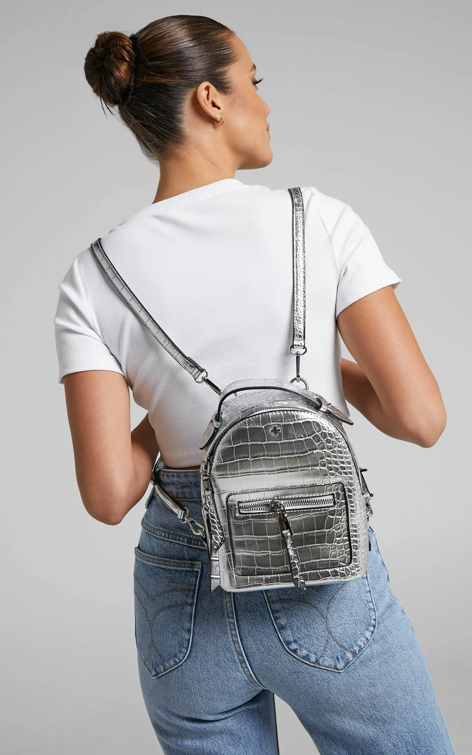 Peta And Jain - Zoe Backpack In Silver Croc - Image 4