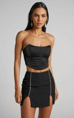 4th & Reckless - Allie Skirt In Black -Showpo Shop 4th Reckless Allie Skirt in Black 3