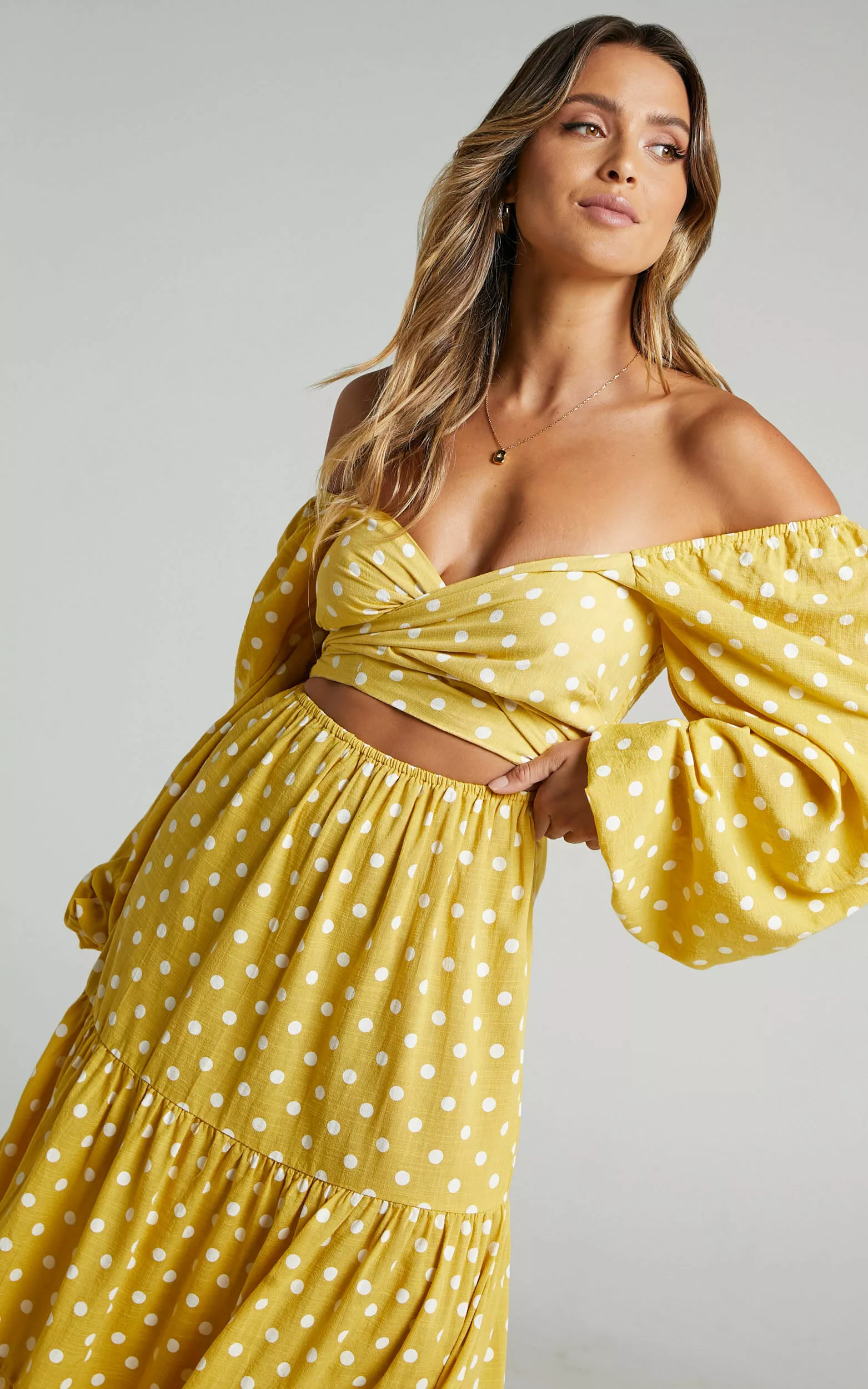 Showpo Tansy Balloon Sleeve Tiered Midi Dress In Yellow - Image 3